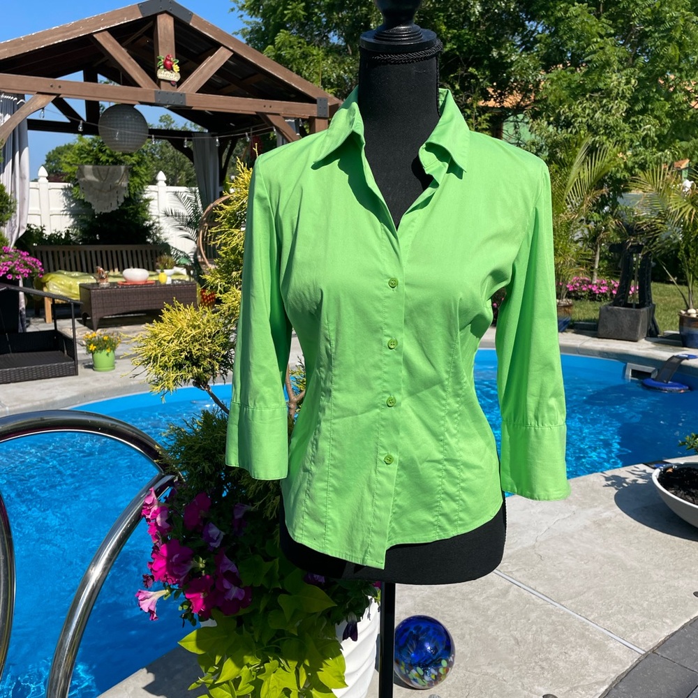 INC International Concepts Women's Kelly Green Tailored Fitted Blouse Size 6 P